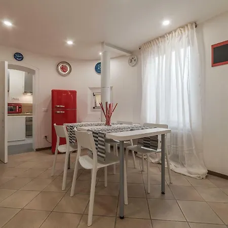 Apartment Montecitorio Lovely
