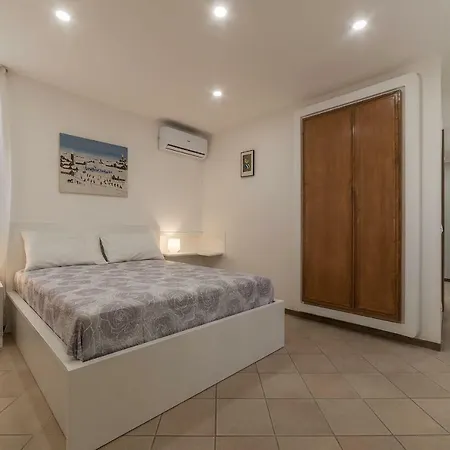 Montecitorio Lovely Apartment